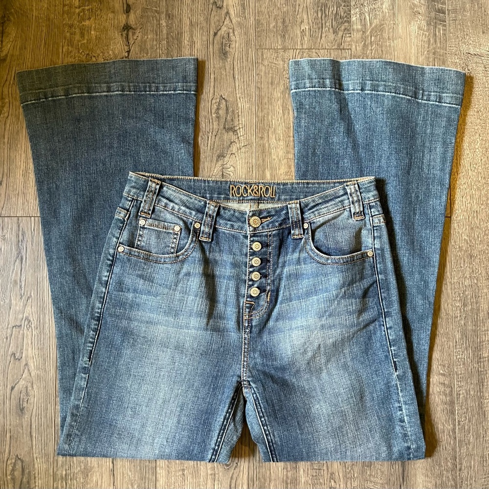 Rock & Roll Cowgirl High Rise Dark Blue Flared Jeans, Size 31x32